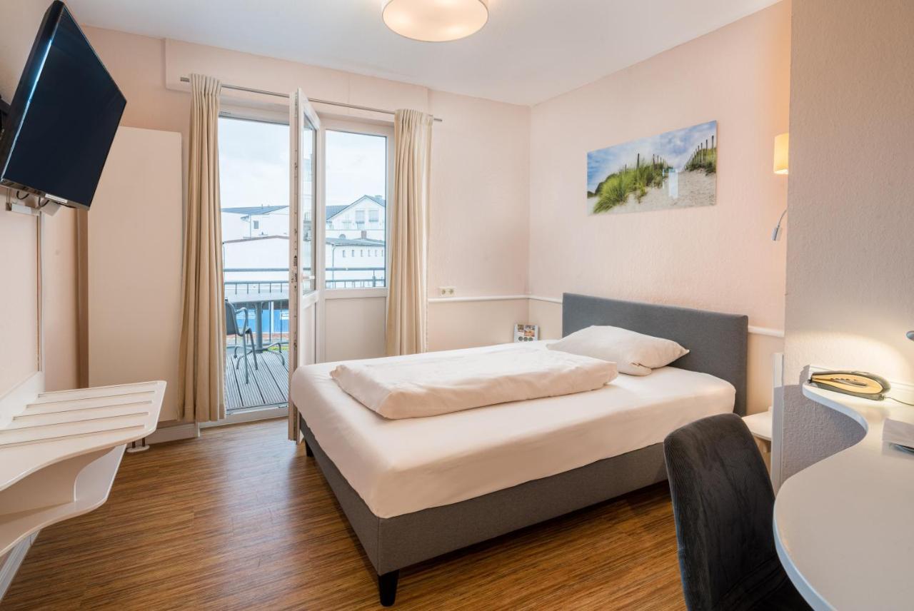 Schaefers Hotel, Self-Check-In, Cafe Und Baecker Am Hotel Vechta Exterior foto